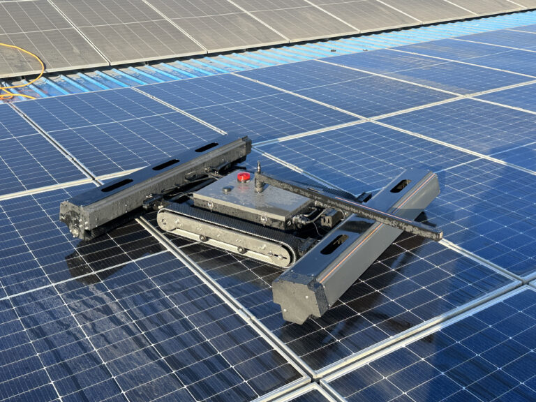 Wanhos Solar Solar Cleaning Robot