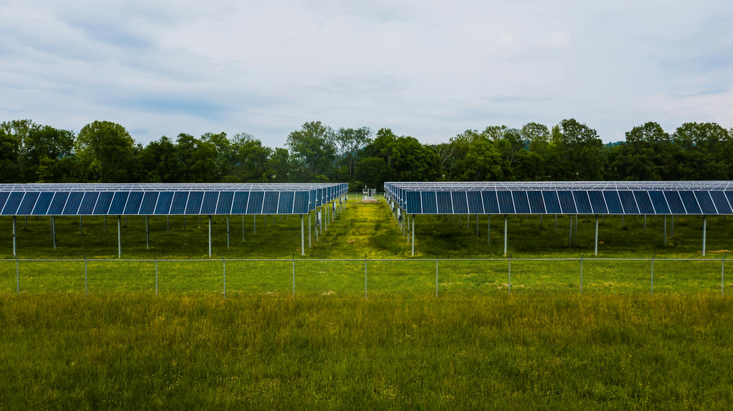 How to Hang Solar Panels on a Racking System