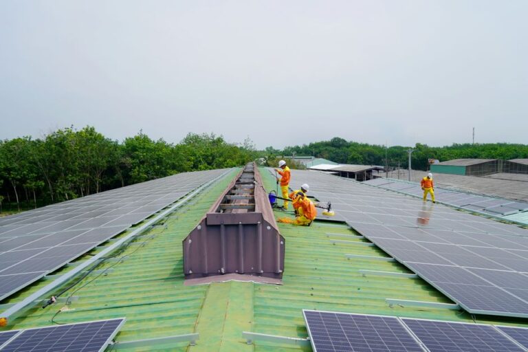 china ballasted solar roof mount